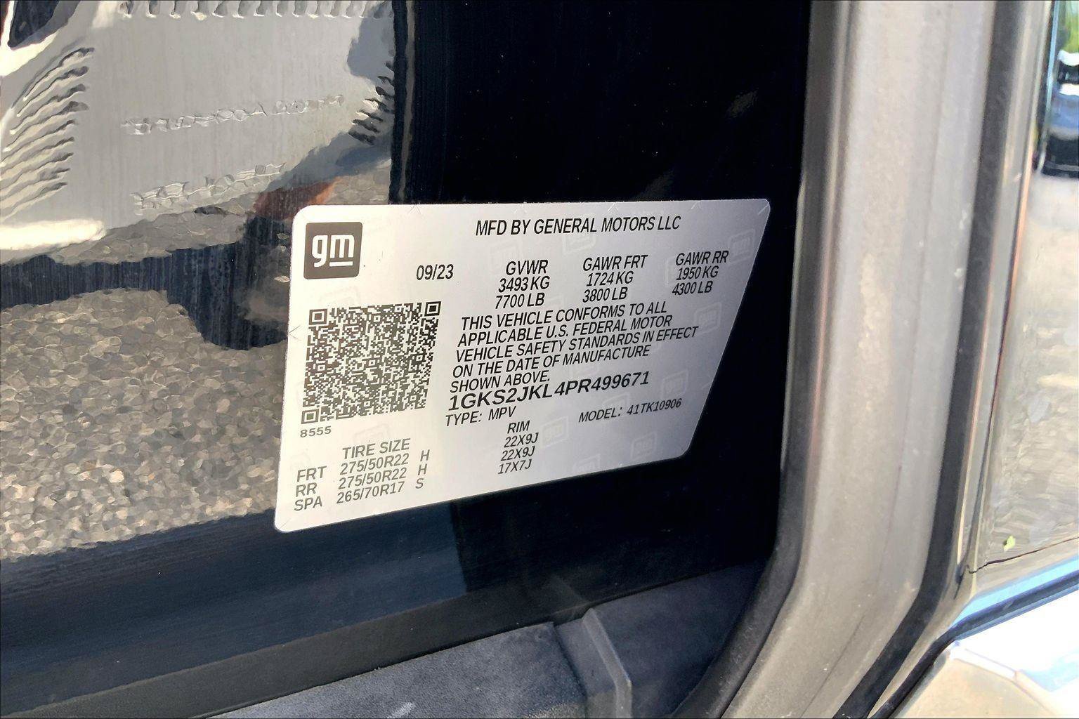Used 2023 GMC Yukon XL Denali w/ Denali Reserve Package AWD/4WD image 33