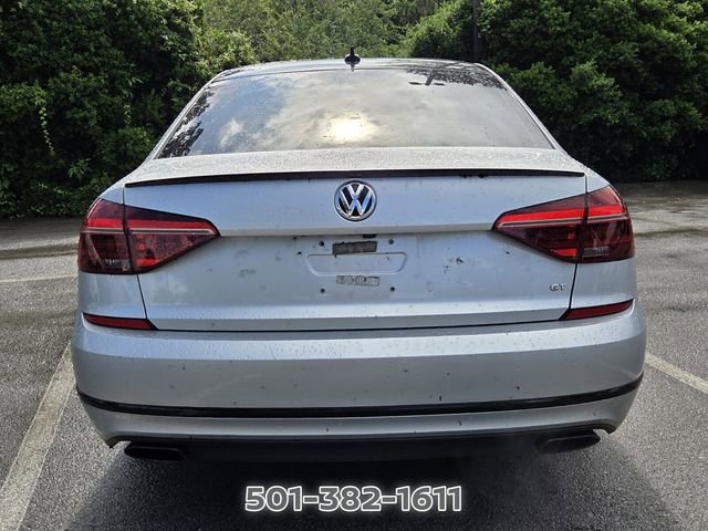 Used 2018 Volkswagen Passat 3.6 FWD image 4