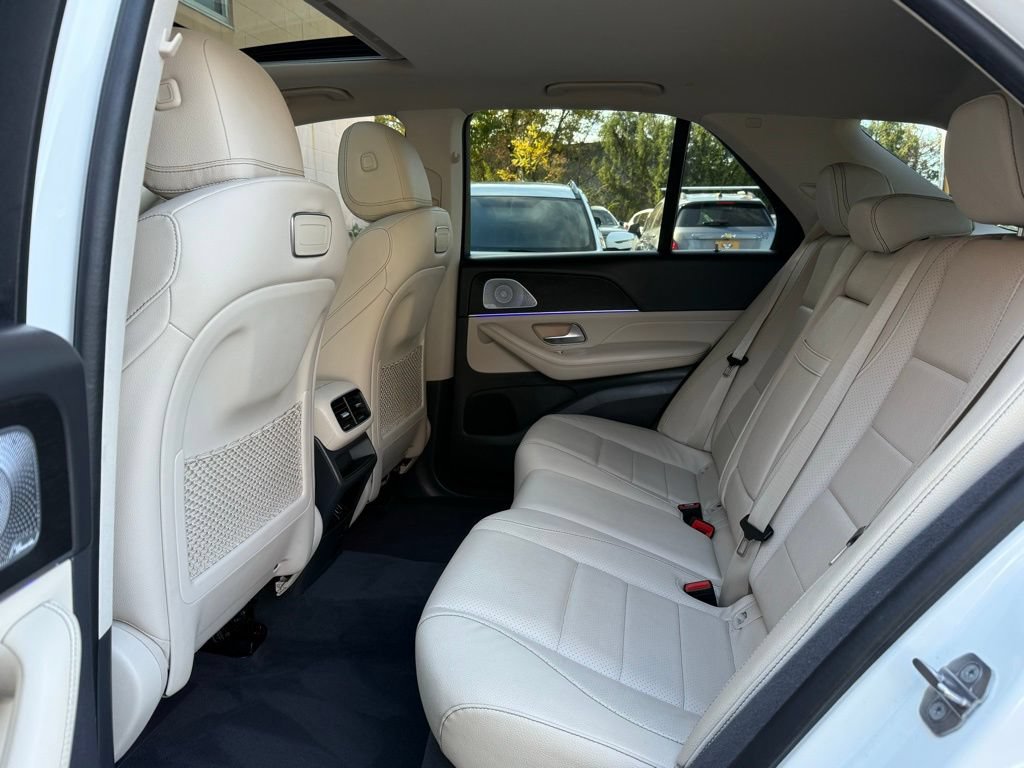 Used 2020 Mercedes-Benz GLE 350 4MATIC w/ Premium Package image 14
