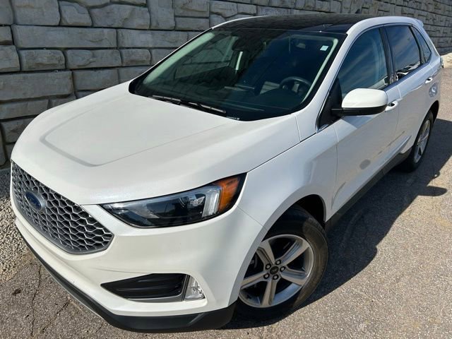 Certified 2023 Ford Edge SEL w/ Convenience Package AWD/4WD image 1