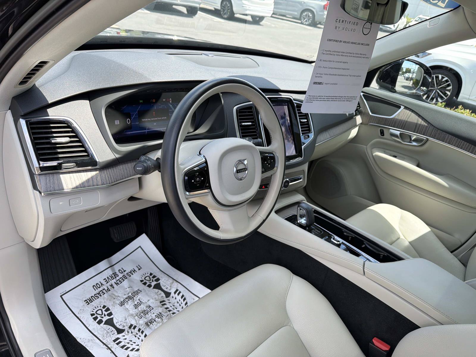 Certified 2023 Volvo XC90 B6 Plus w/ Protection Package Premier AWD/4WD image 9