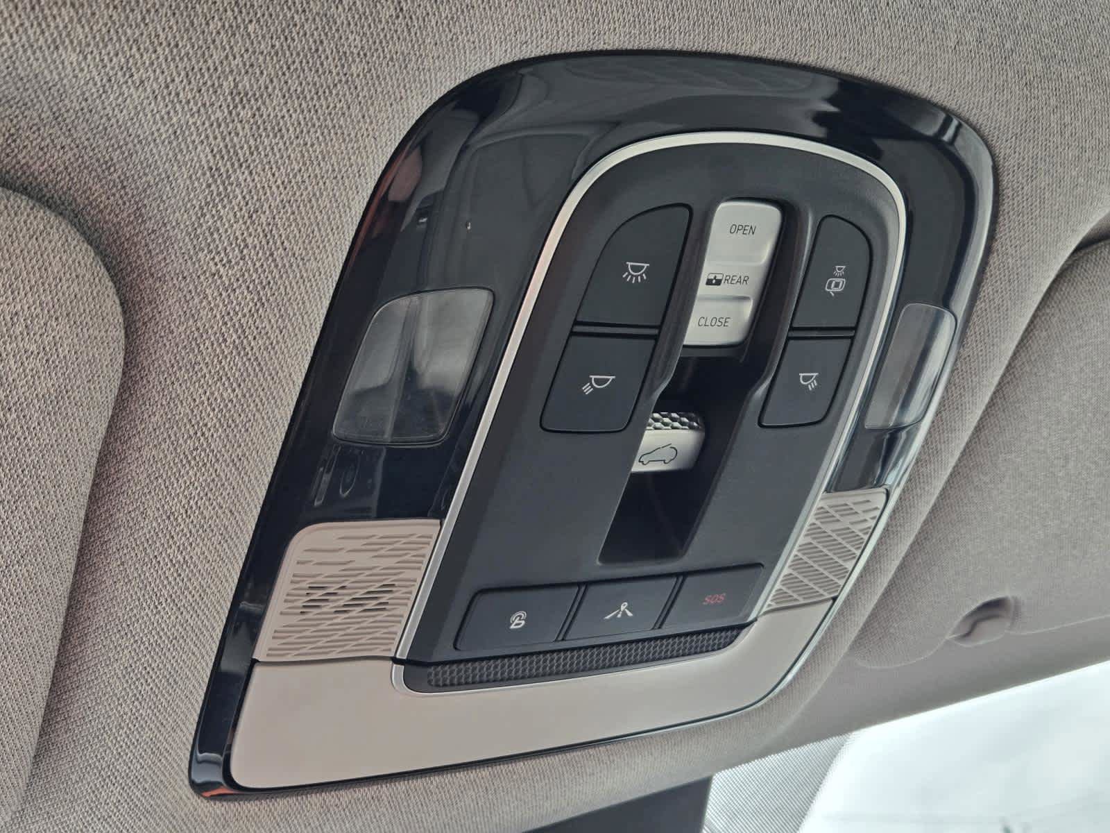 Used 2021 Hyundai Palisade Limited FWD image 30