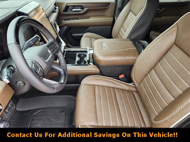 New 2026 GMC Yukon Denali Ultimate w/ LPO, Floor Liner Package image 9