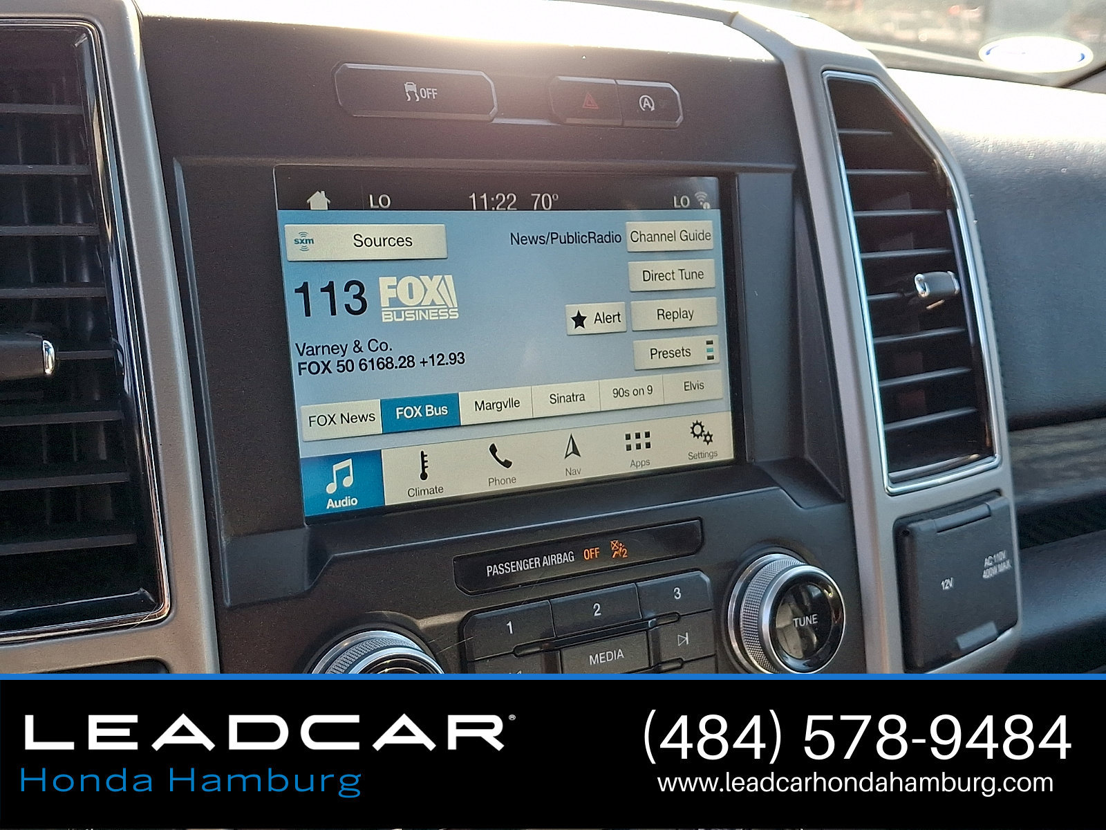 Used 2018 Ford F150 Lariat w/ Equipment Group 502A Luxury AWD/4WD image 18