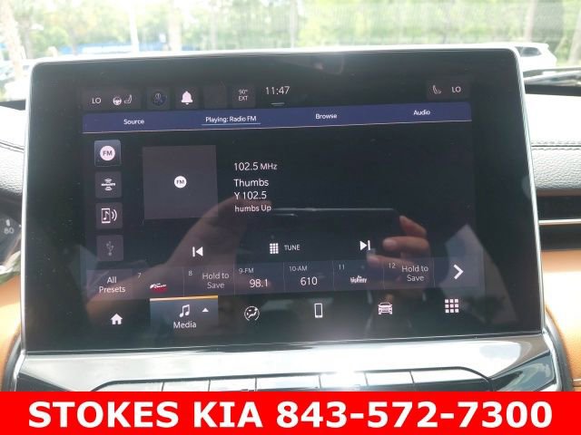 Used 2024 Jeep Compass Limited AWD/4WD image 15