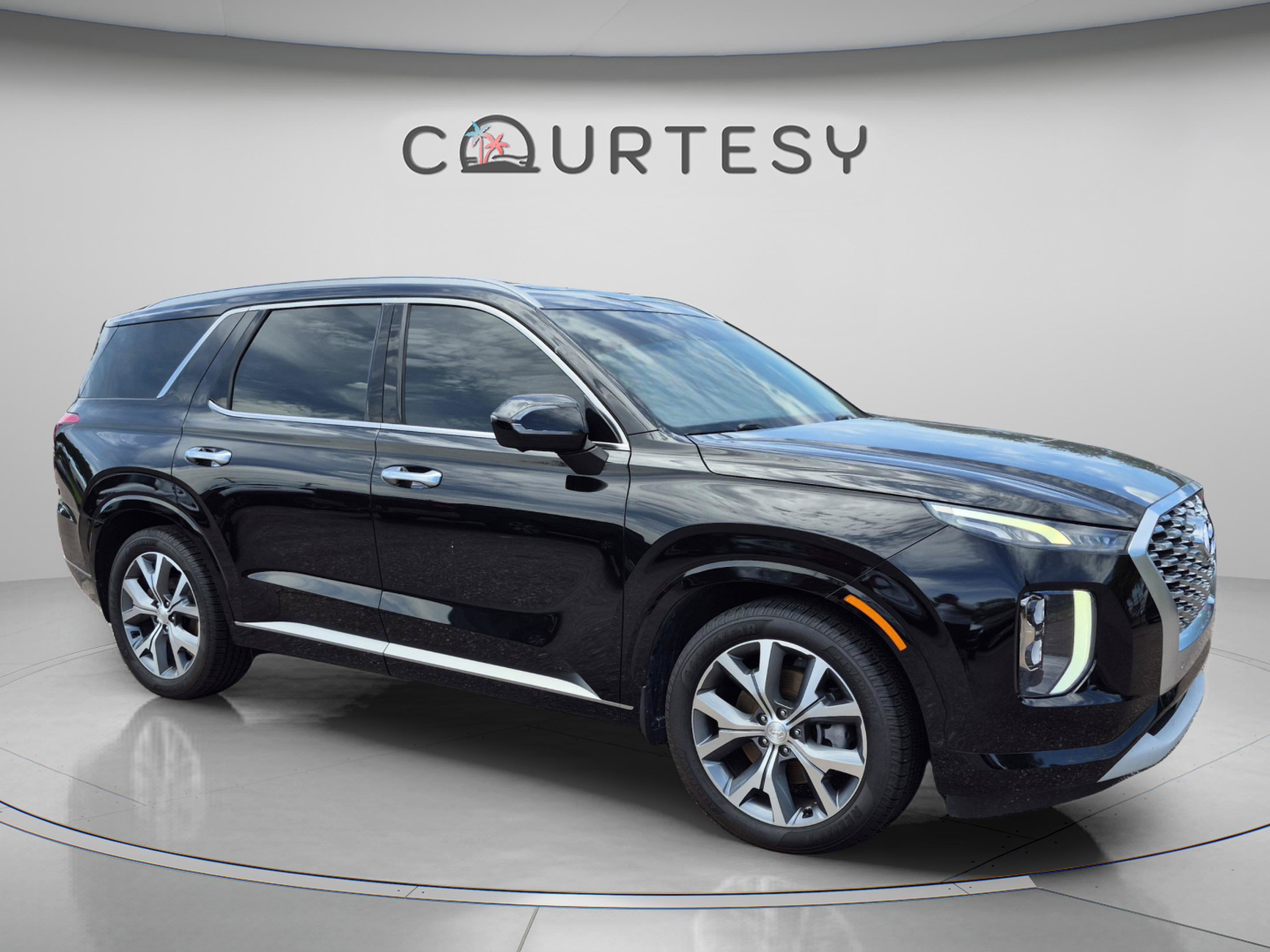Used 2021 Hyundai Palisade Limited w/ Cargo Package FWD image 7