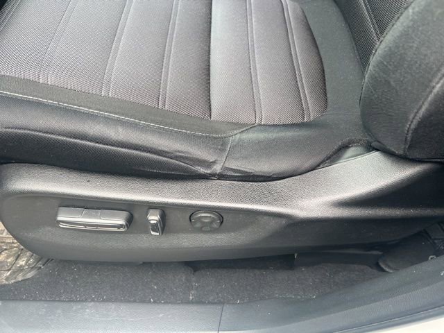 Used 2018 Honda CR-V EX image 9