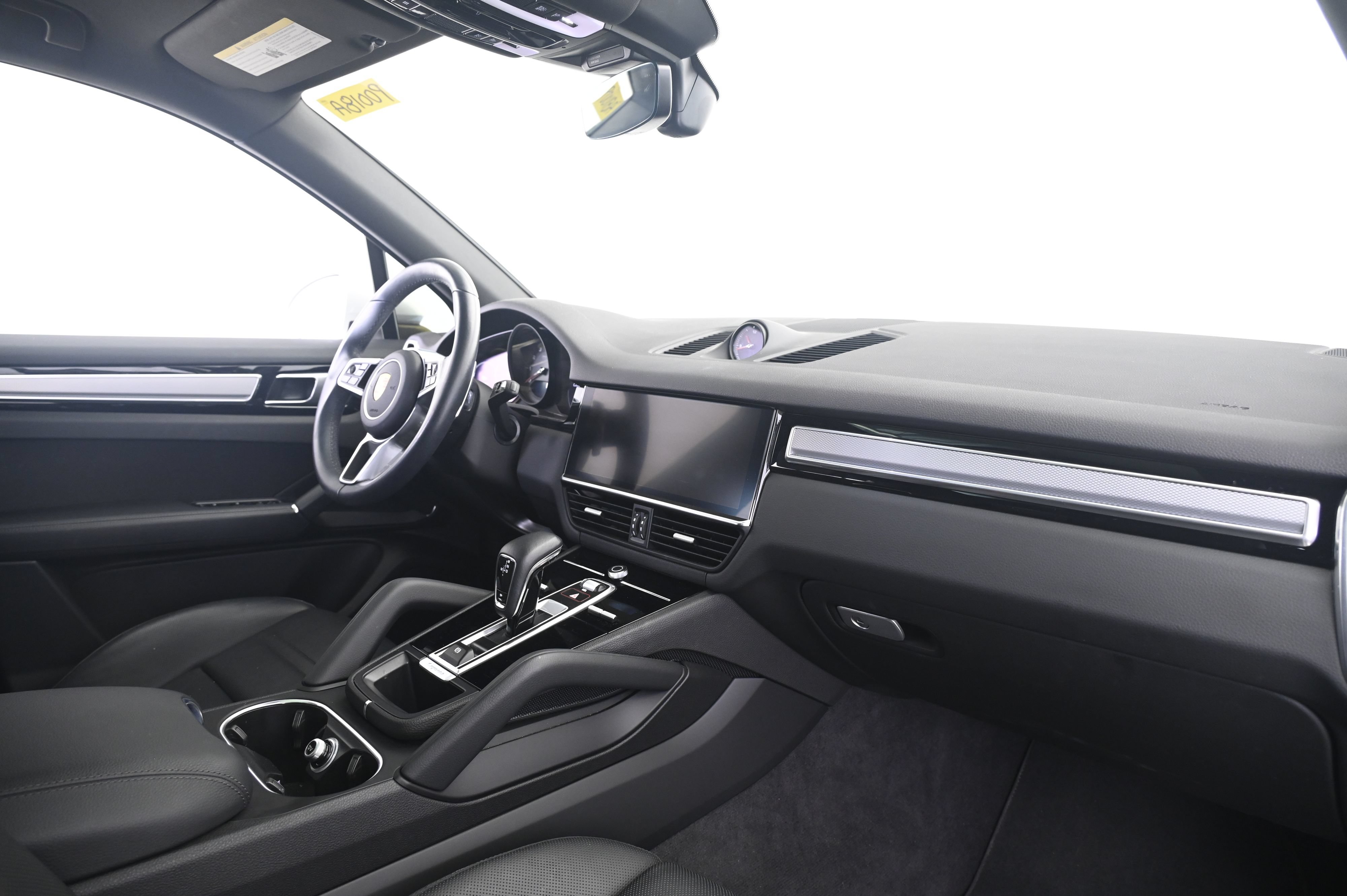 Certified 2023 Porsche Cayenne AWD/4WD image 22