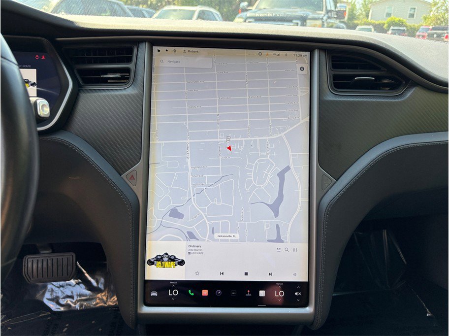 Used 2018 Tesla Model S 75D image 27