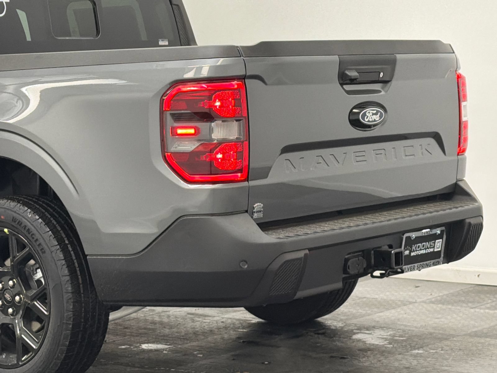 New 2026 Ford Maverick Lariat w/ Black Appearance Package AWD/4WD image 7