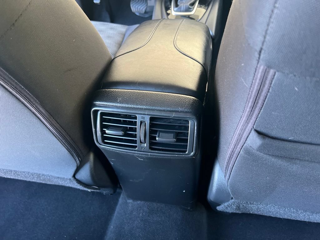 Used 2017 Nissan Rogue Sport SV AWD/4WD image 19