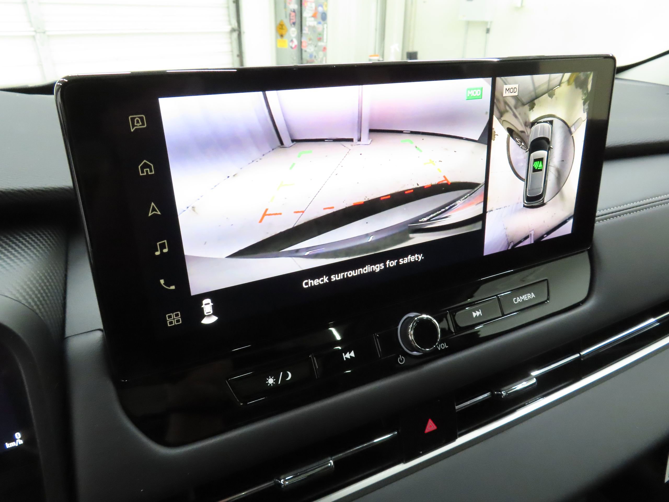 New 2026 Mitsubishi Outlander SEL image 16