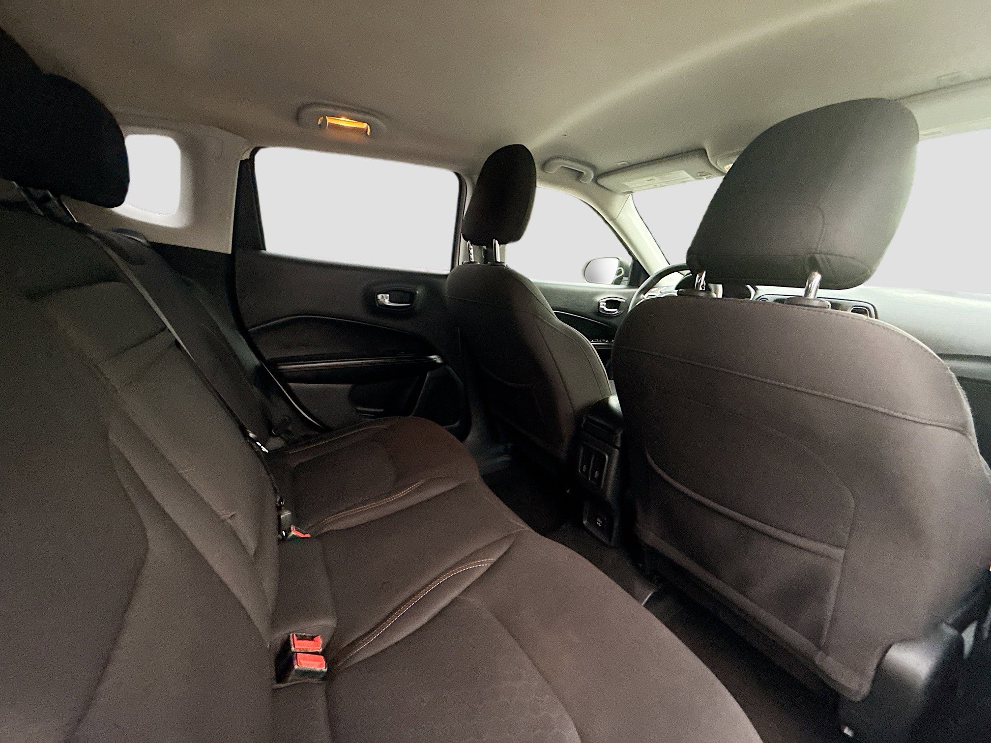 Used 2018 Jeep Compass Sport image 29