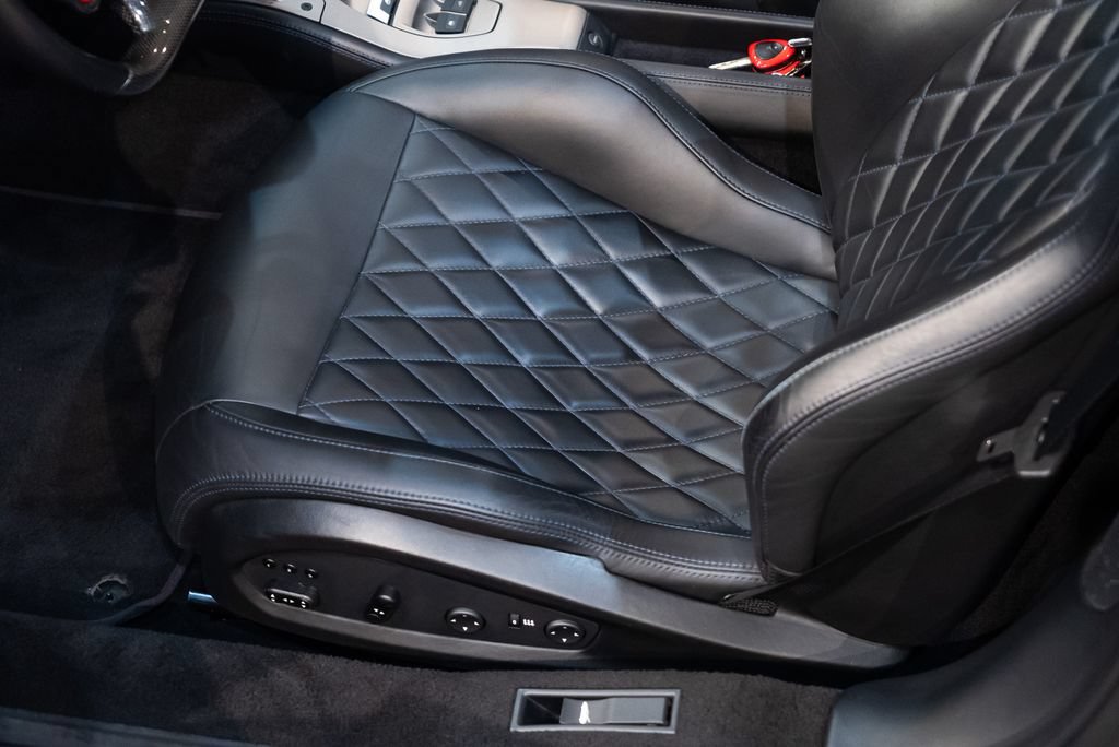 Certified 2014 Ferrari 458 Spider RWD image 25