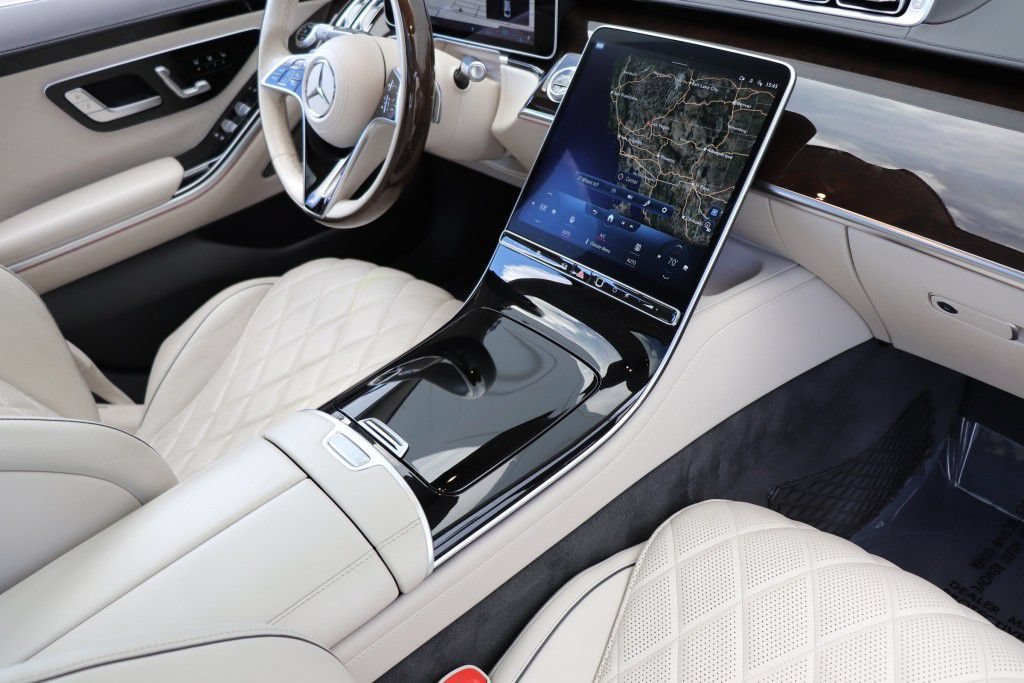 Used 2022 Mercedes-Benz S 580 4MATIC Sedan w/ Warmth & Comfort Package image 58