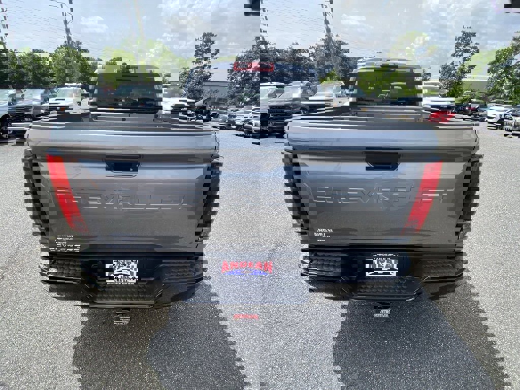 New 2025 Chevrolet Colorado Z71 image 4