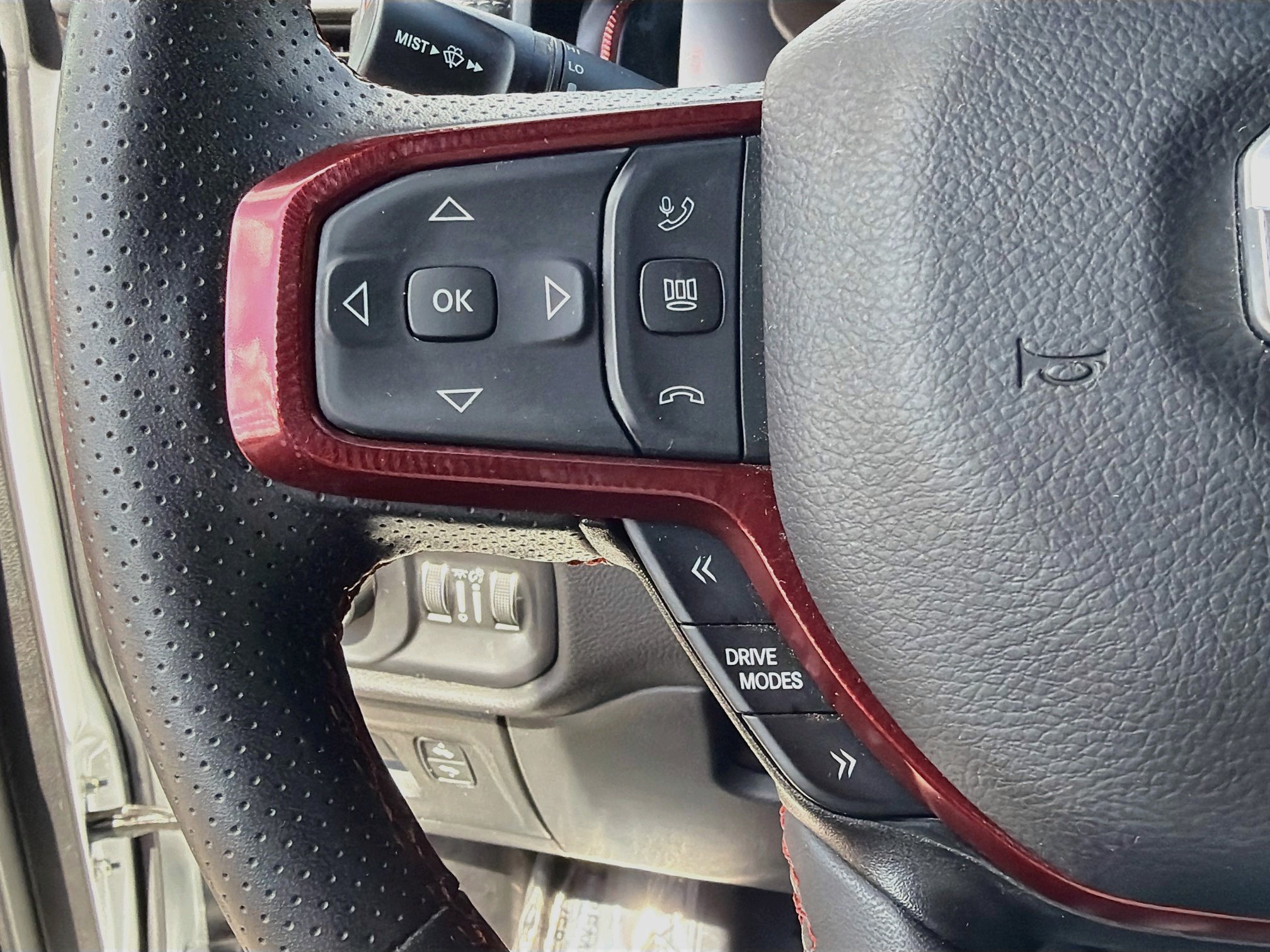 Used 2025 RAM 1500 Rebel w/ Rebel Level 1 Equipment Group AWD/4WD image 36