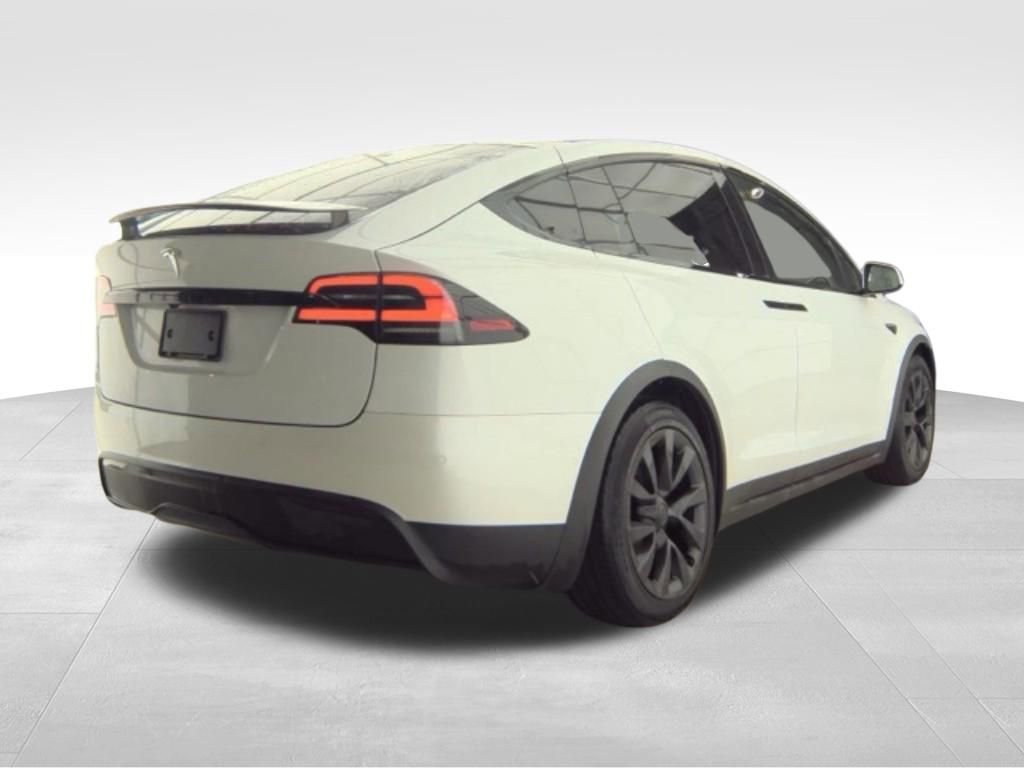Used 2022 Tesla Model X image 4