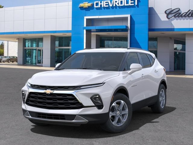 New 2025 Chevrolet Blazer LT w/ Convenience Package FWD image 32