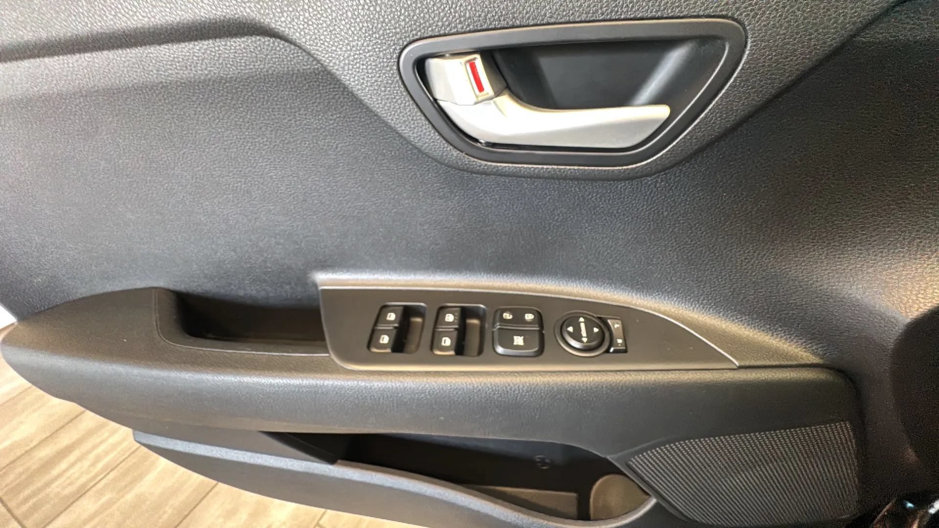 Used 2023 Kia Rio S w/ Technology Package FWD image 31