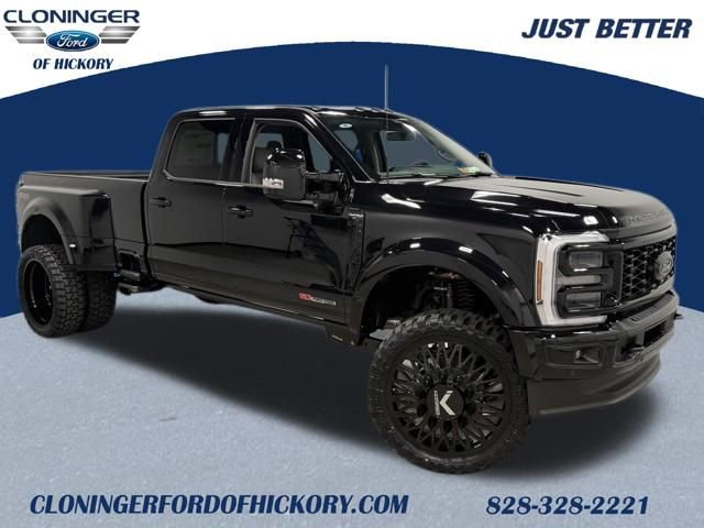 New 2026 Ford F450 Platinum w/ Platinum Plus Package AWD/4WD image 1