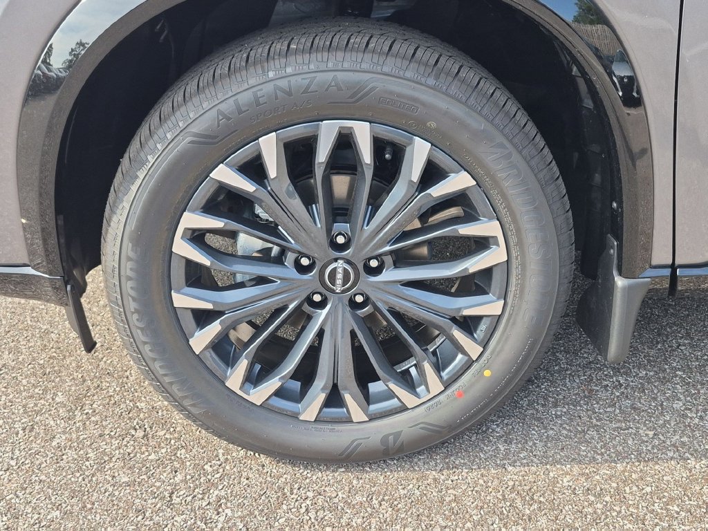 New 2026 Nissan Rogue Platinum w/ Platinum Premium Package AWD/4WD image 13