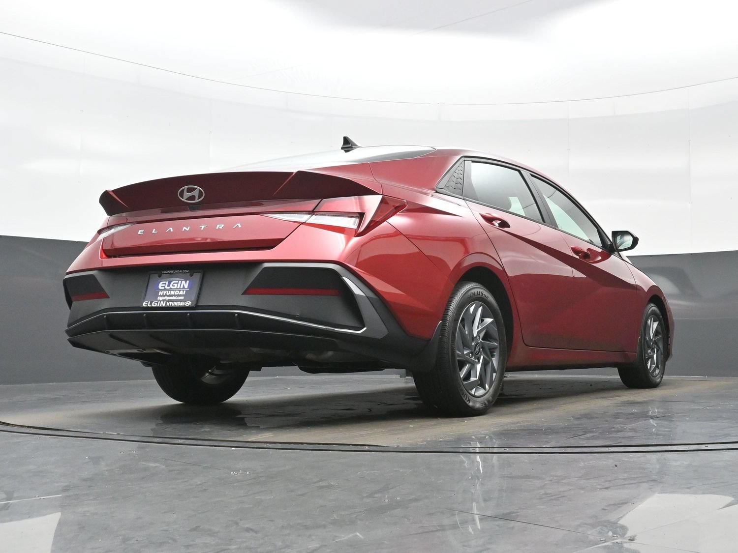Certified 2024 Hyundai Elantra SEL FWD image 26