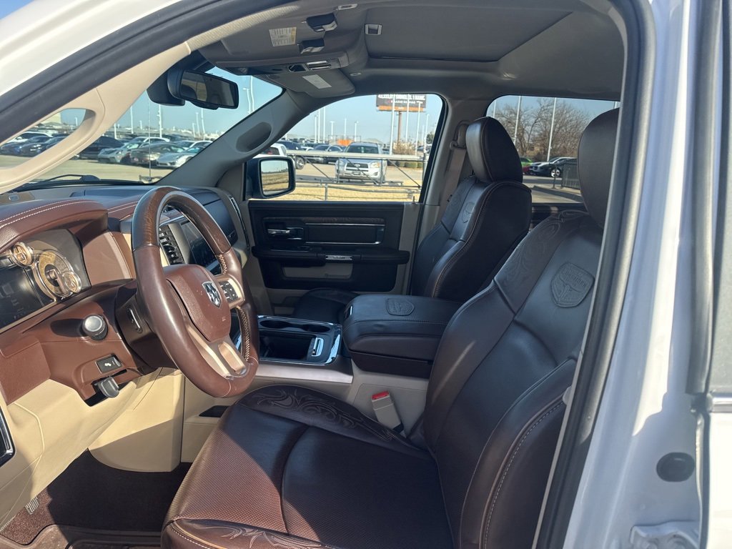 Used 2018 RAM 1500 Laramie Longhorn image 3