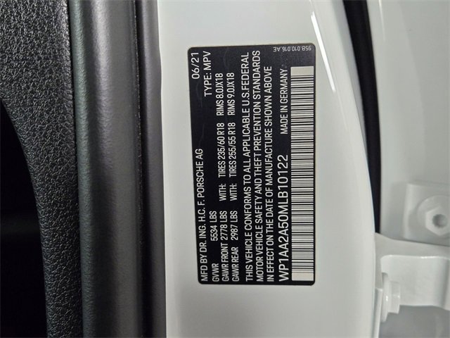 Used 2021 Porsche Macan Base image 30