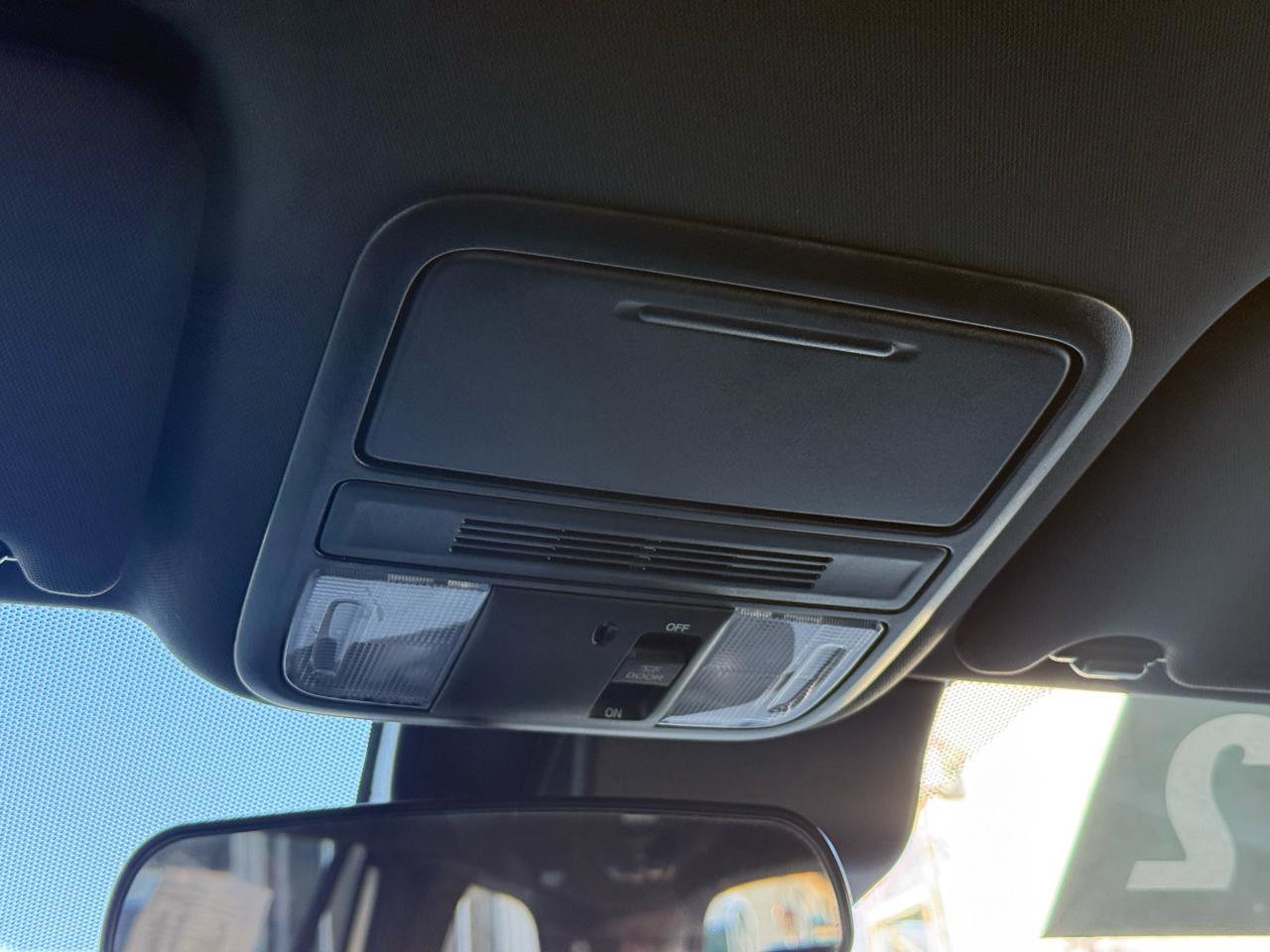 Used 2022 Honda Pilot Sport image 18