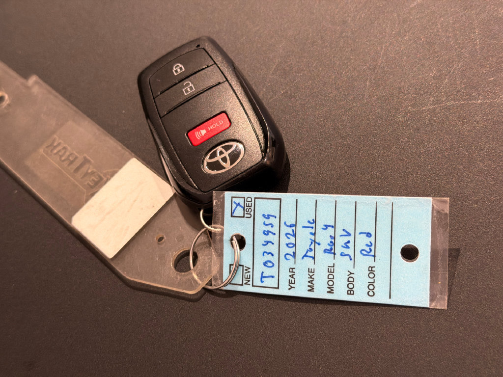 Used 2026 Toyota RAV4 LE AWD/4WD image 32