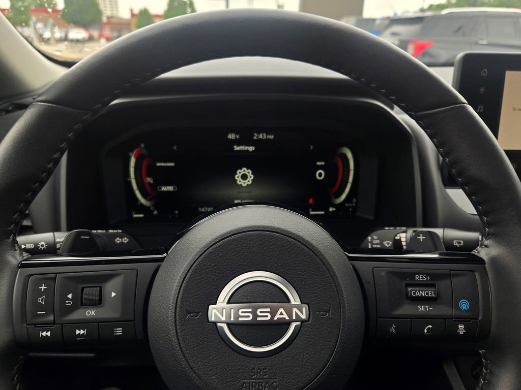 Used 2024 Nissan Rogue SL w/ SL Premium Package image 43