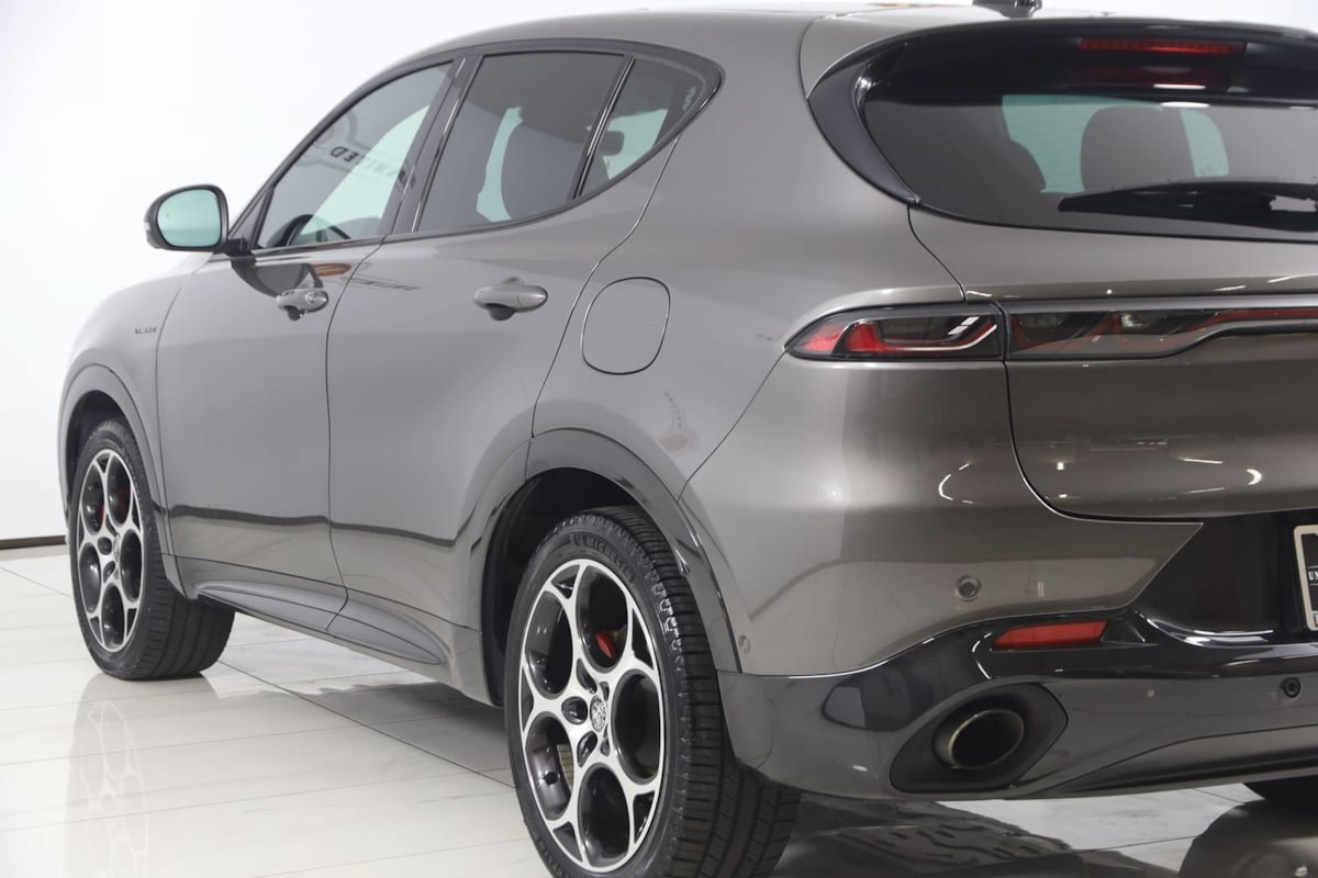 Used 2024 Alfa Romeo Tonale Veloce AWD/4WD image 26
