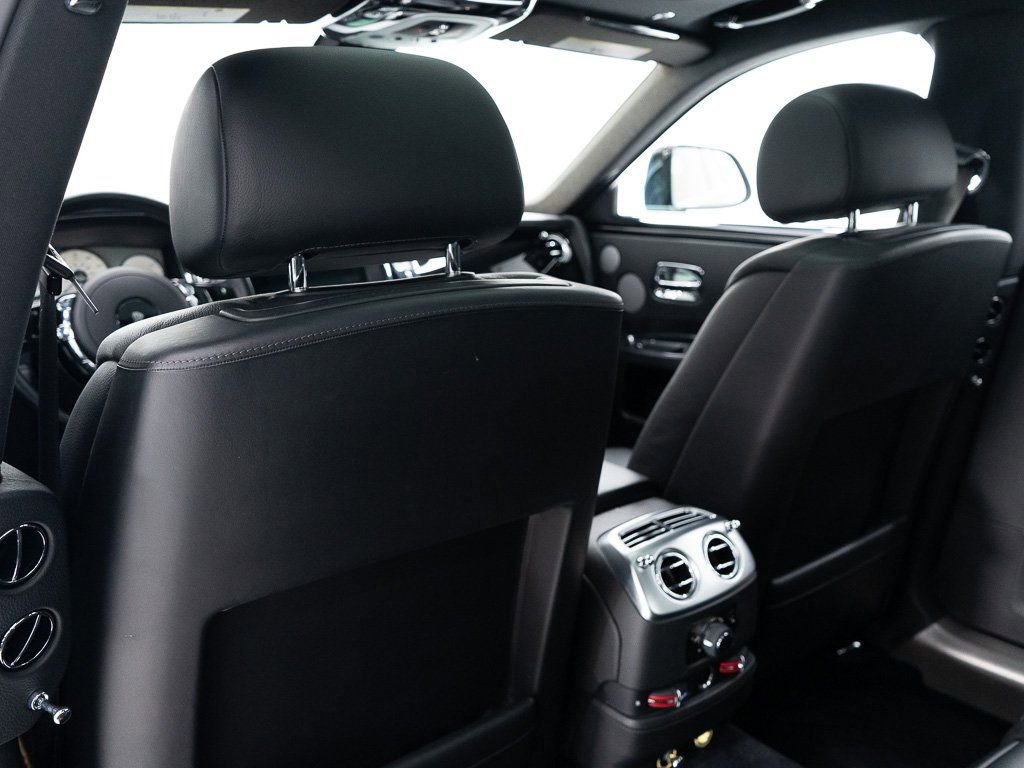 Certified 2017 Rolls-Royce Ghost image 23