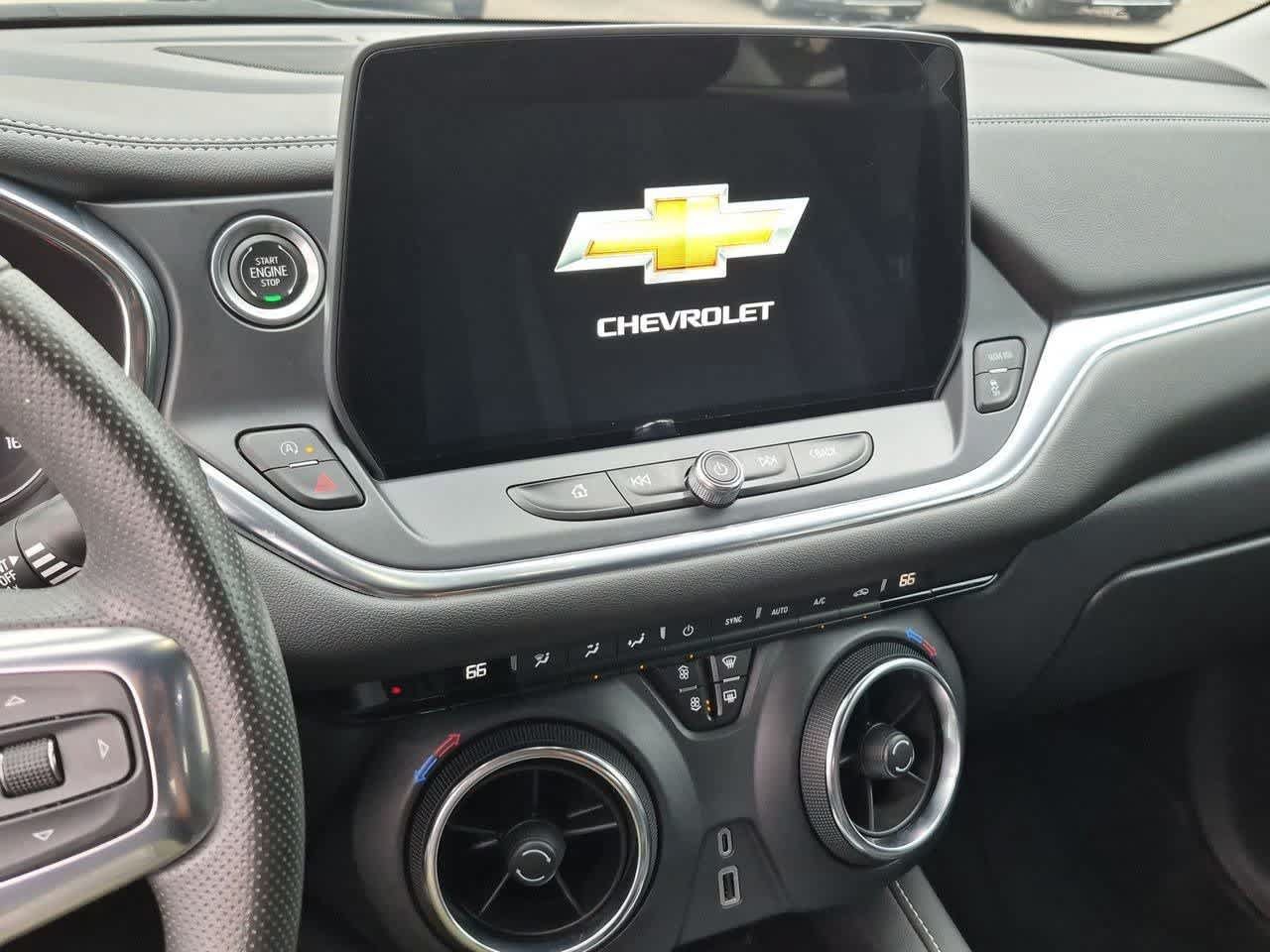 Used 2023 Chevrolet Blazer LT AWD/4WD image 27