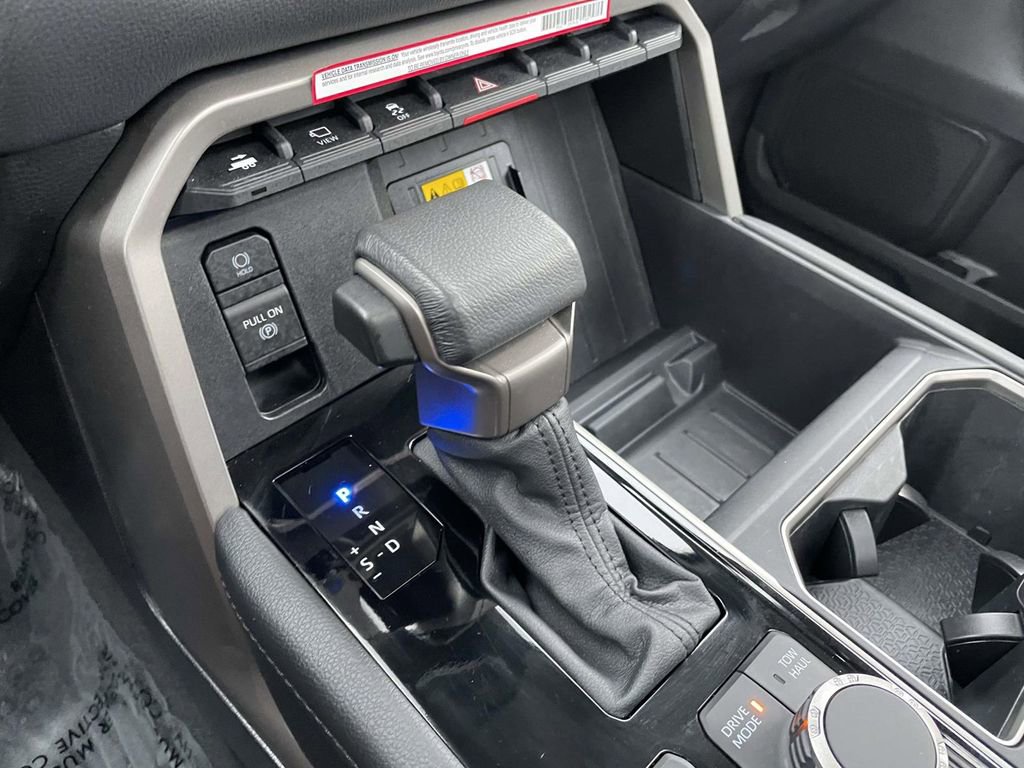 Used 2024 Toyota Tundra Limited image 45