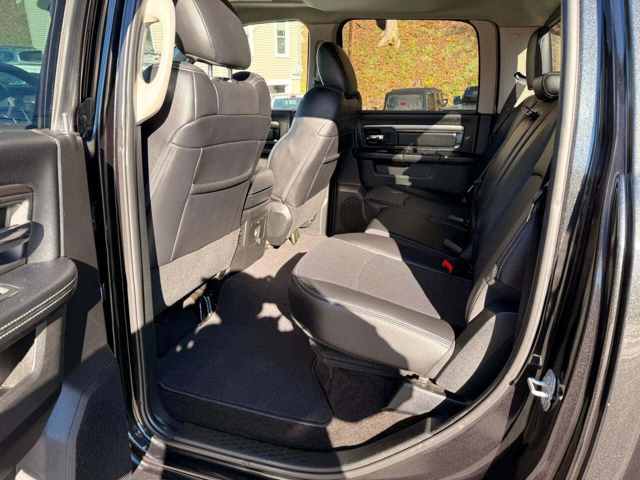 Used 2017 RAM 1500 Sport w/ Quick Order Package 26Q Night AWD/4WD image 23