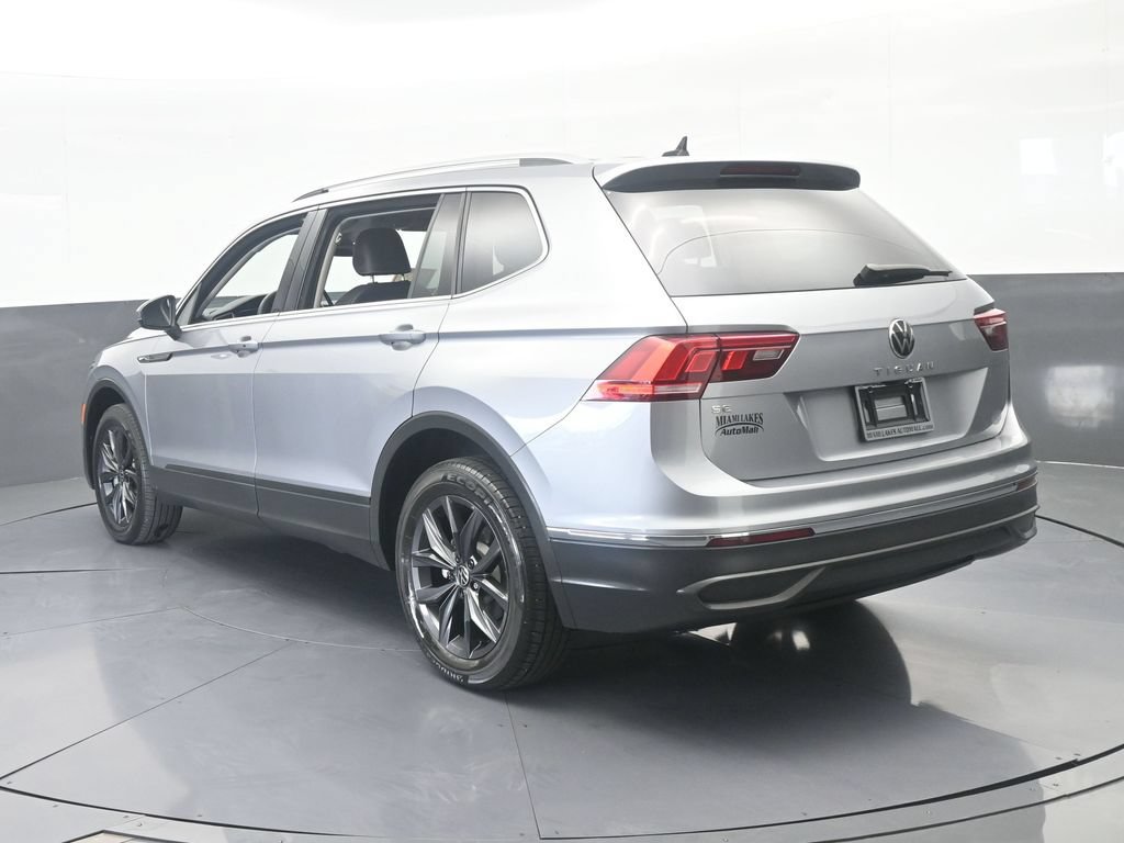 Used 2024 Volkswagen Tiguan SE FWD image 4