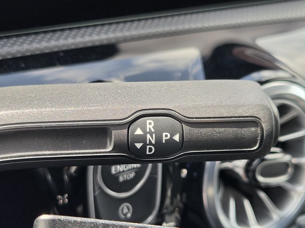 Used 2025 Mercedes-Benz CLA 250 4MATIC image 19