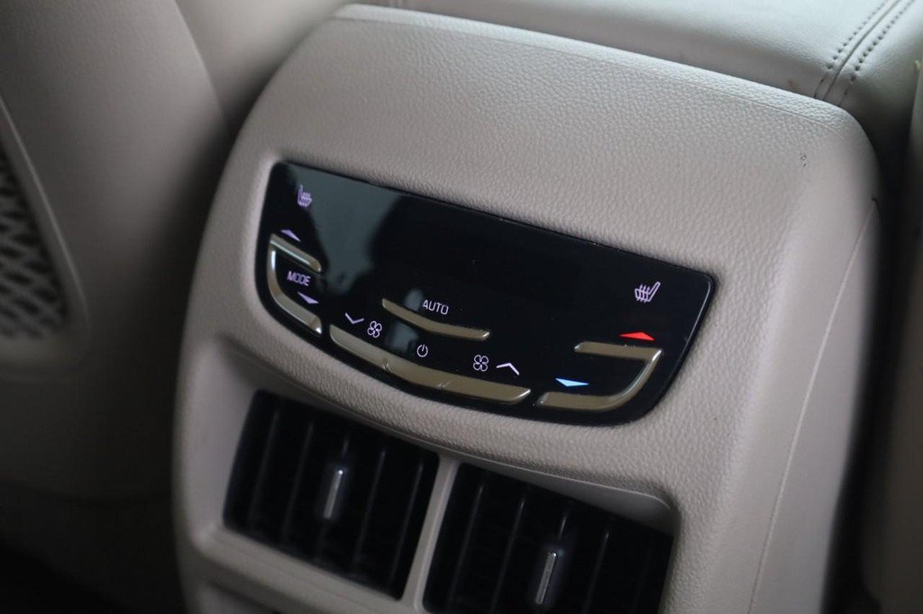 Used 2015 Cadillac SRX Premium FWD image 24