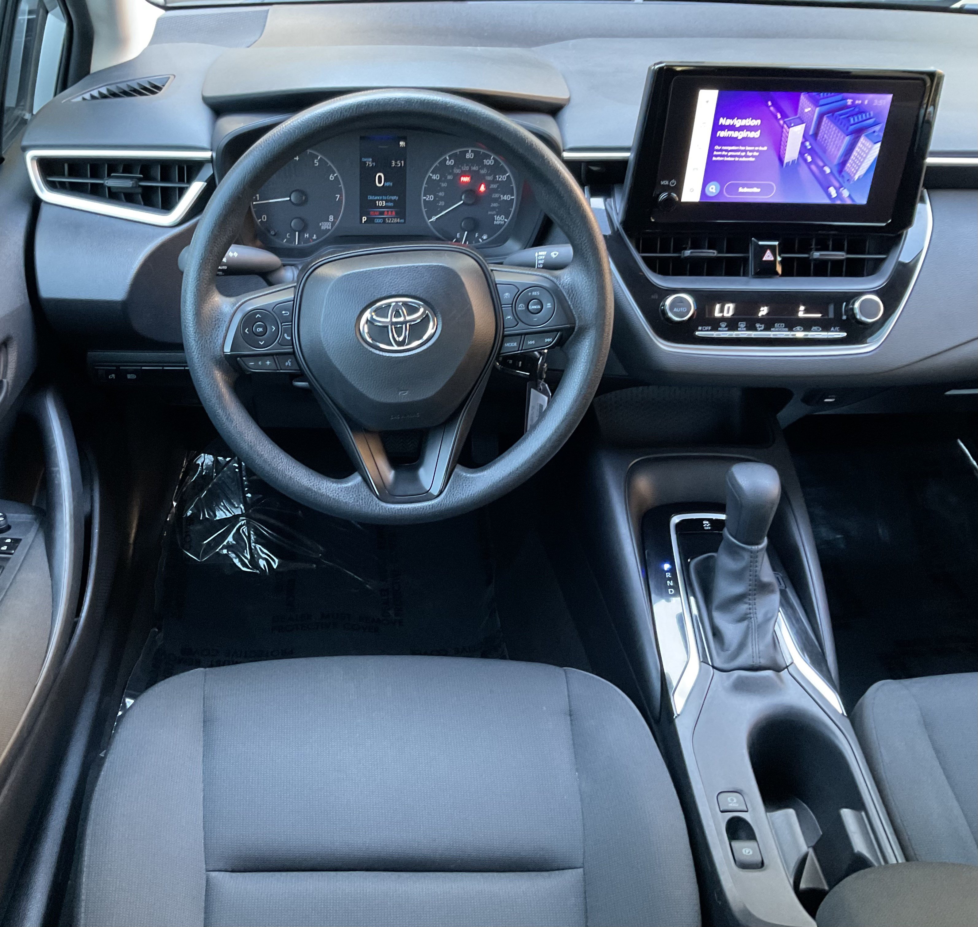 Used 2025 Toyota Corolla LE FWD image 21