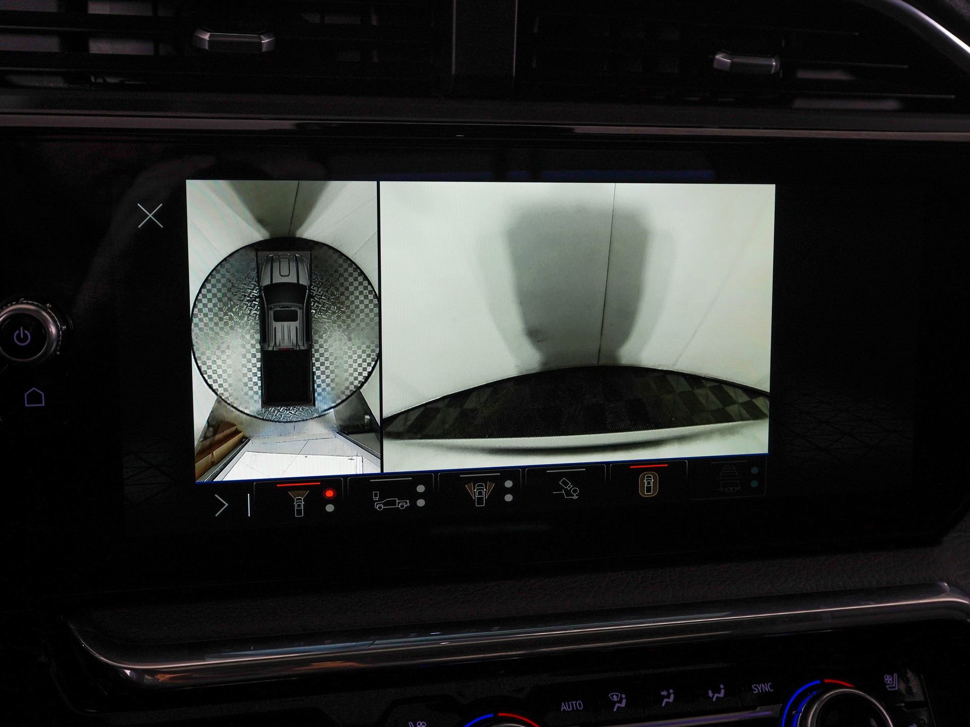 Used 2025 GMC Sierra 2500 Denali w/ Denali Reserve Package image 25