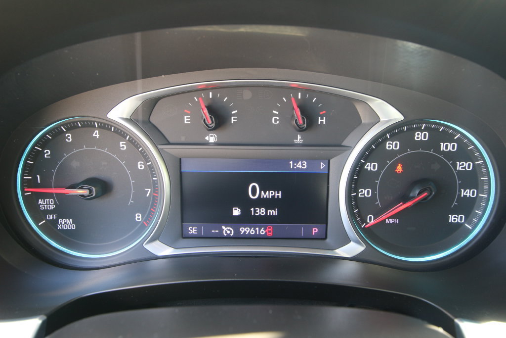 Used 2021 Chevrolet Traverse LT FWD image 19