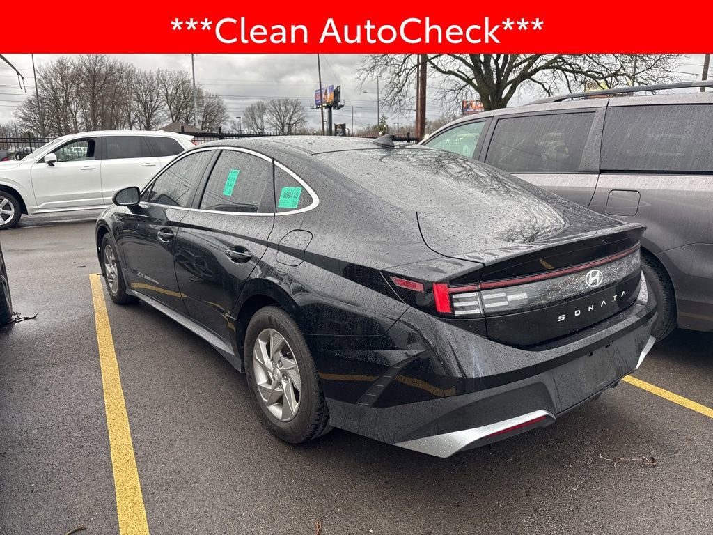 Used 2025 Hyundai Sonata SE image 4