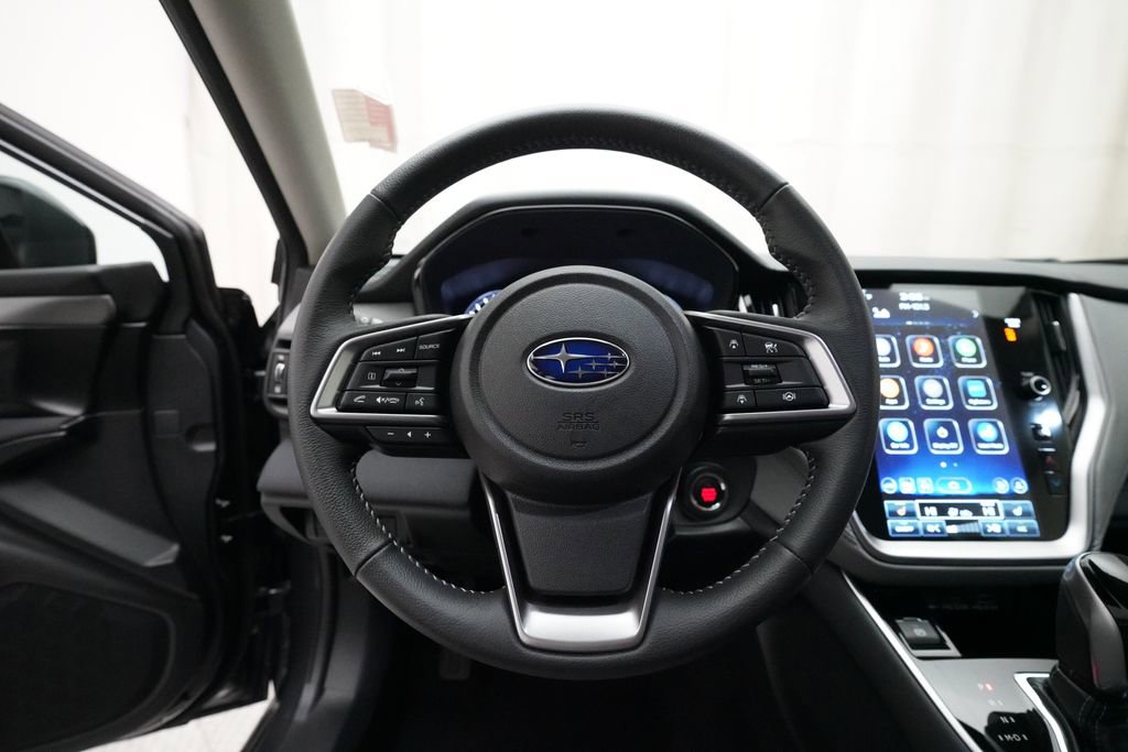 Used 2025 Subaru Outback Premium w/ Popular Package #1A image 4