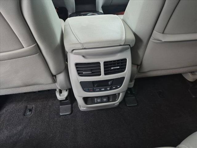 Used 2017 Acura MDX w/ Technology Package AWD/4WD image 19