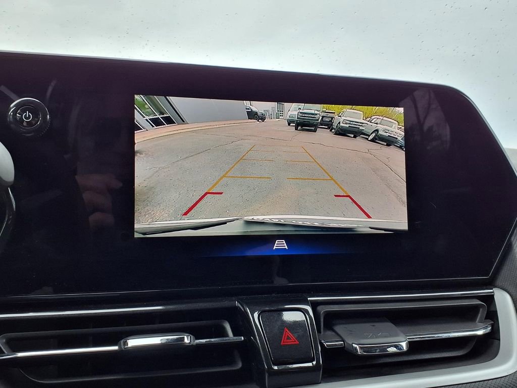 Used 2025 Chevrolet TrailBlazer LT FWD image 7