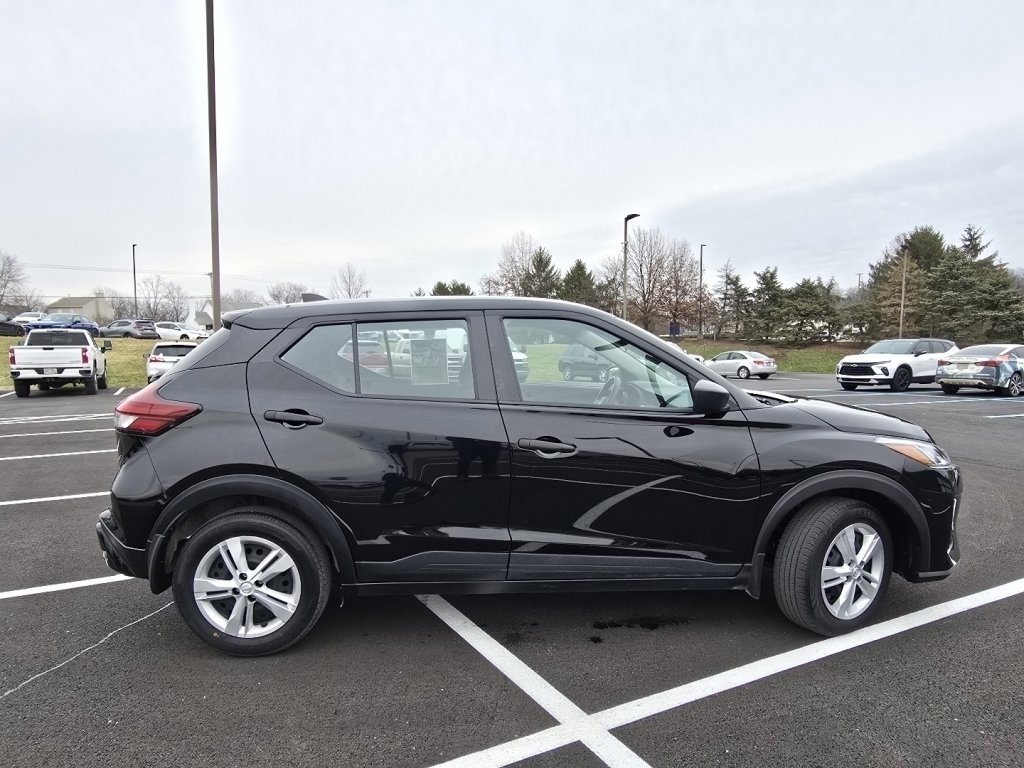 Used 2024 Nissan Kicks S image 15