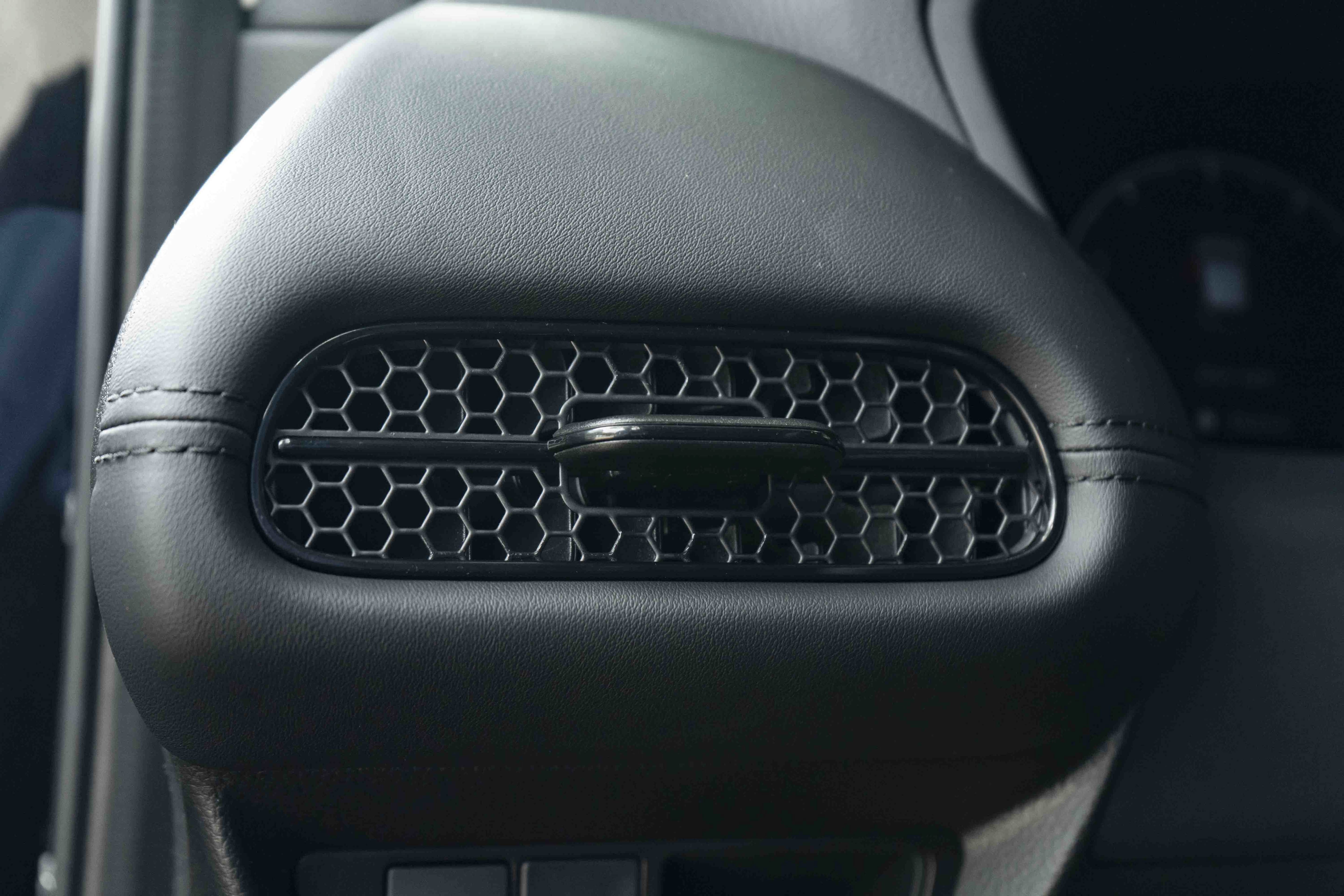 Certified 2026 Honda HR-V LX image 38