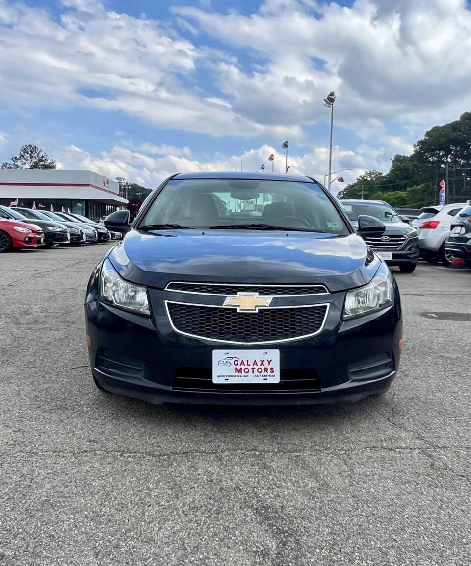 Used 2014 Chevrolet Cruze LT w/ Technology Package image 3